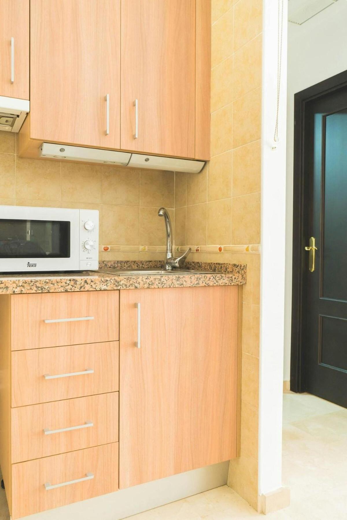 Centrico Apartamento En Calle Carreteria - Malaga Málaga Exterior foto